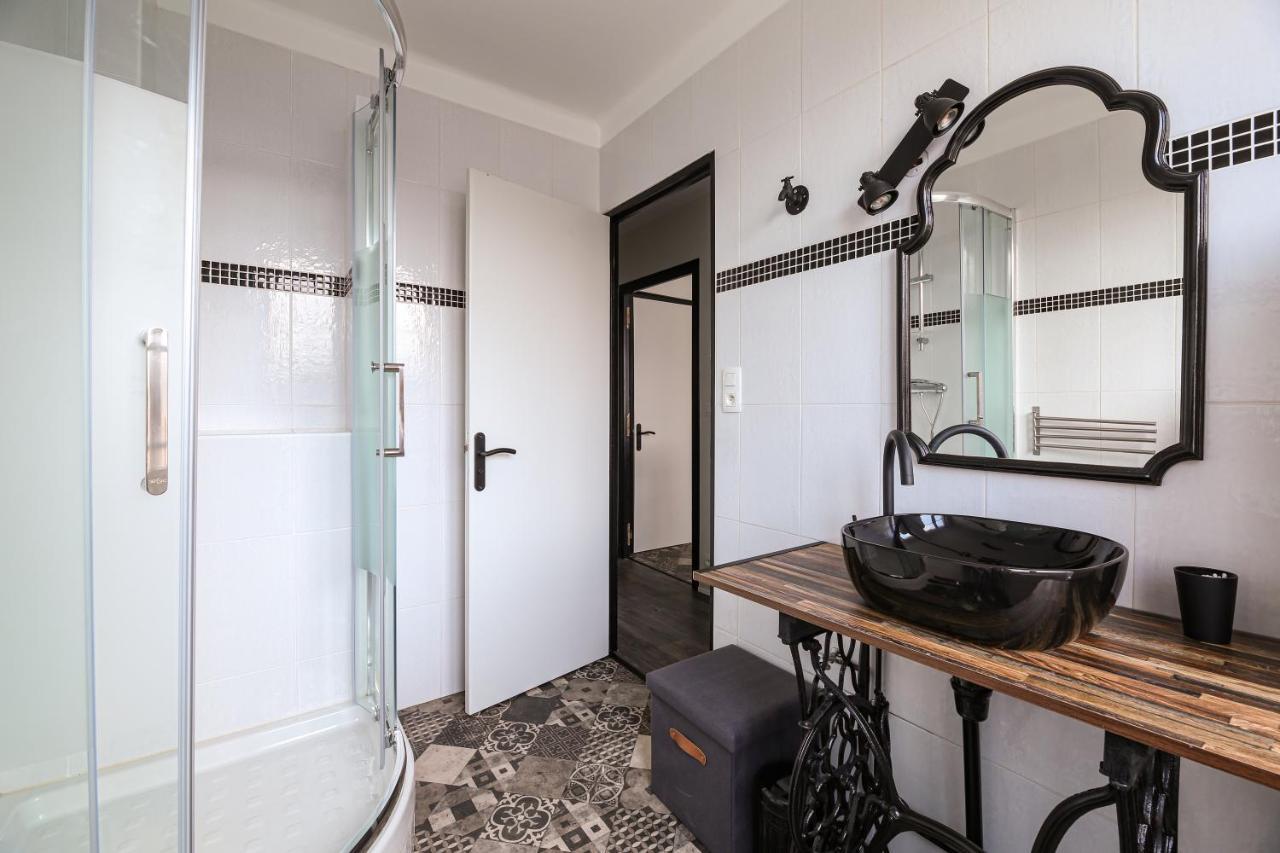 Cosy Appartement Neuf Sur Le Port De Plaisance De Caen Exterior photo